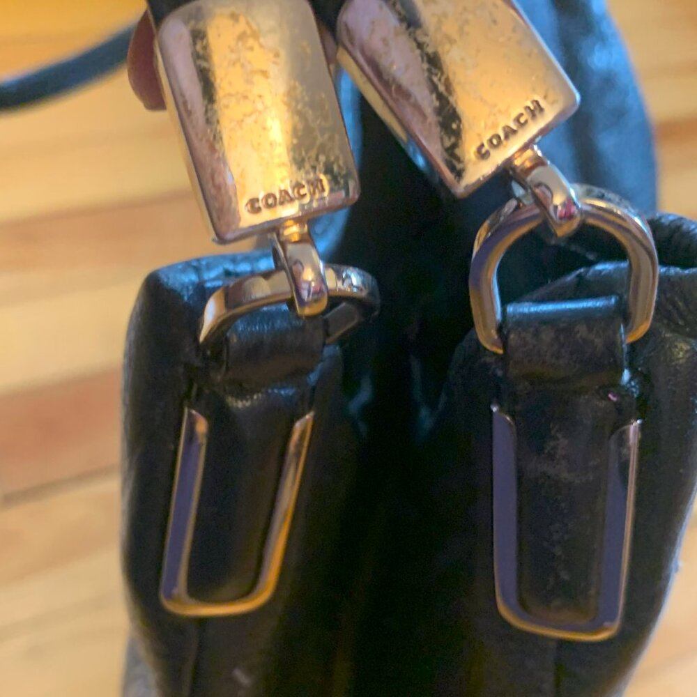 Black Coach Purse - Picture 5 of 8